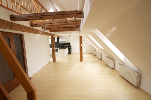 ARI-DG-LB-7 - Gemütliche 3 Zi.- Dachgeschosswohnung (Denkmal) in Ludwigsburg Mitte Nähe Karstadt