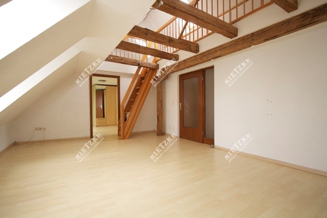 ARI-DG-LB-8 - Gemütliche 3 Zi.- Dachgeschosswohnung (Denkmal) in Ludwigsburg Mitte Nähe Karstadt