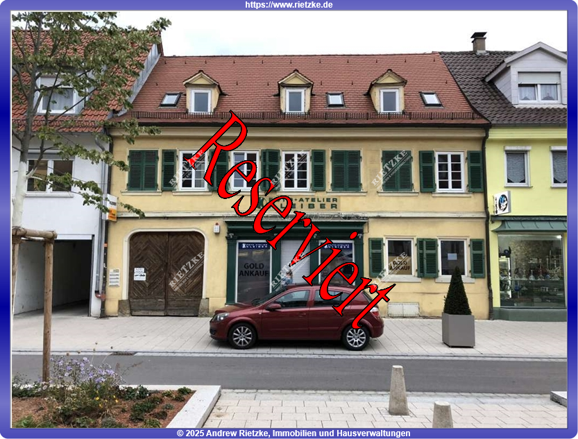 Titelbild - Gemütliche 3 Zi.- Dachgeschosswohnung (Denkmal) in Ludwigsburg Mitte Nähe Karstadt