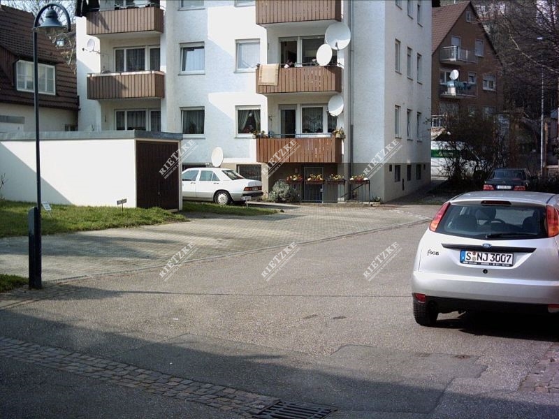 ARI-9092-Straßensich - Häuschen für Immoeinsteiger mit Platzbedarf