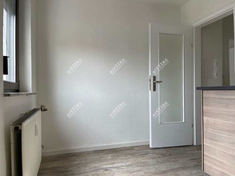 ARI-9397-10925-Küche 1 - Einfache Wohnung im Dachgeschoß- Ideal für Studenten, Lehrlinge oder WG’s