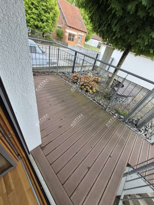 ARI-10946-Terrasse - Gemütliche, helle 2 Zimmerwohnung mit Duschbad und Außenstellplatz