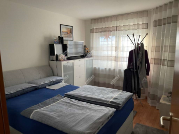 Ruhige und helle 2 Zi-Wohnung mit Balkon und Aussenstellpl. in Feldnähe zu vermieten - 10930-Ansicht-Schlafzimmer-1 (4037)