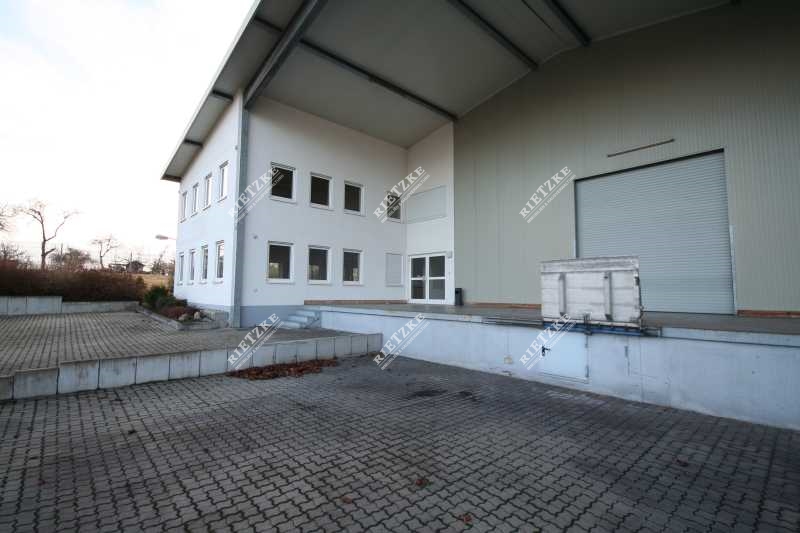 ARI-9202-Büroansicht - Kühl- Lagerhalle- 3 Min. zur Autobahn mit Verwaltungsfläche Murr