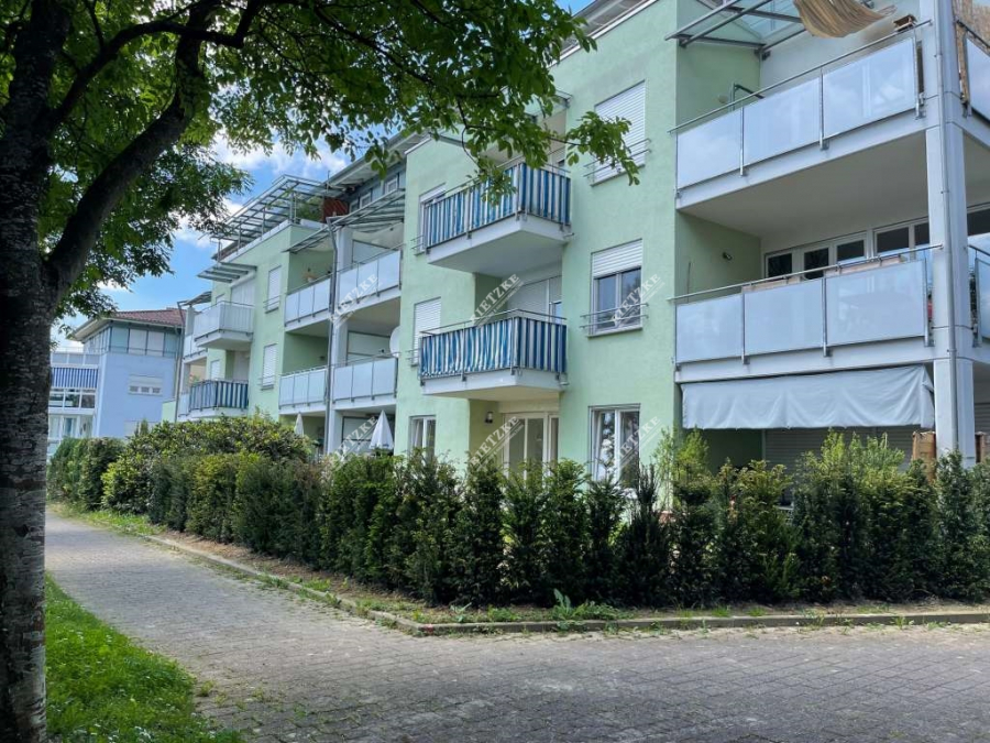 ARI-9398-ETW-Vaihingen-Aussen- - Fürs Kennerauge, reduzierte, nette, sonnige 2 Zi.- Eigentumswohnung mit Terrasse