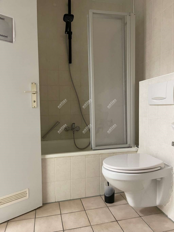 ARI-9398-ETW-Vaihingen-Bad-Toi - Fürs Kennerauge, reduzierte, nette, sonnige 2 Zi.- Eigentumswohnung mit Terrasse