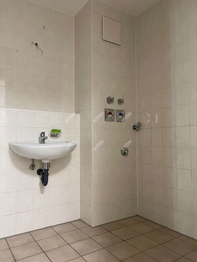 ARI-9398-ETW-Vaihingen-Bad-Toi - Fürs Kennerauge, reduzierte, nette, sonnige 2 Zi.- Eigentumswohnung mit Terrasse