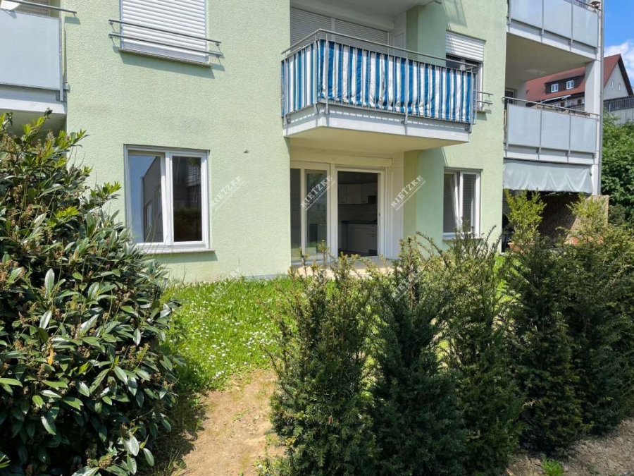ARI-9398-ETW-Vaihingen-Terrass - Fürs Kennerauge, reduzierte, nette, sonnige 2 Zi.- Eigentumswohnung mit Terrasse