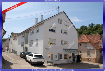 Helle, freundliche neu renovierte 3 Zi.-Wohnung mit Balkon und Aussenstellplatz, 71686 Remseck, Etagenwohnung