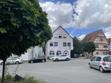 Attraktive, solide Kapitalanlage mit weiteren Potential, oder zur Eigennutzung - ARI-10951-MFH-Ansicht-1 (4279)