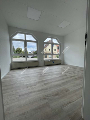 Attraktive Rendite, Gelegenheit, solide Kapitalanlage mit weiteren Potential, oder zur Eigennutzung - ARI-10952-EG-UG-Buero-2 (4886)