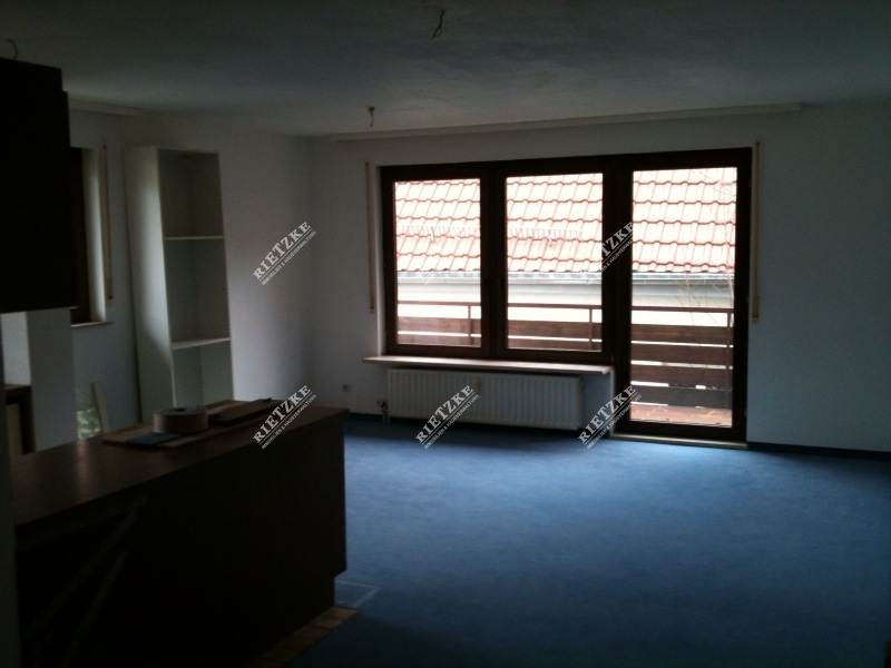 ARI-9214- Wohnraum - Angenehme 2 Zi.Wohnung mit Balkon, TL-Bad und TG.-Platz -im Kaufpreis enthalten