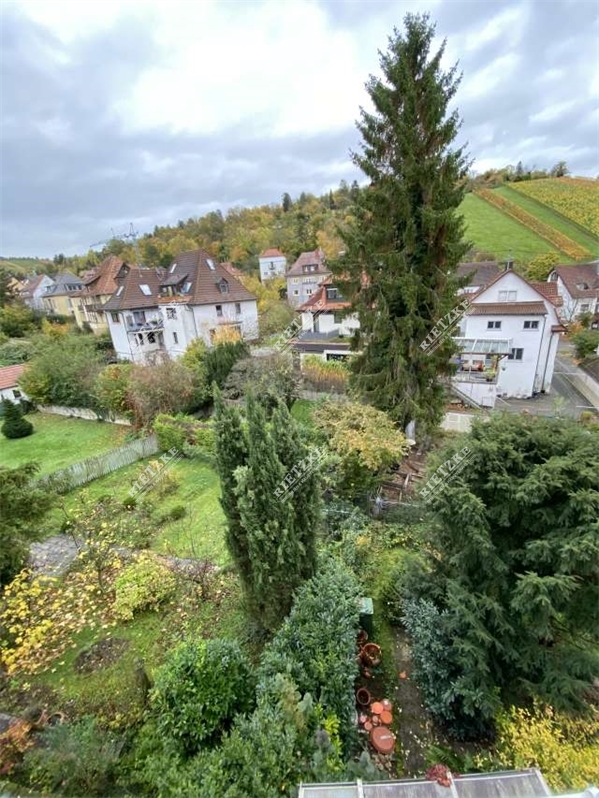 ARI-10957-OG-Aussichtt-1 - Helle, geräumige WG-Zimmer für Studenten oder Monteure