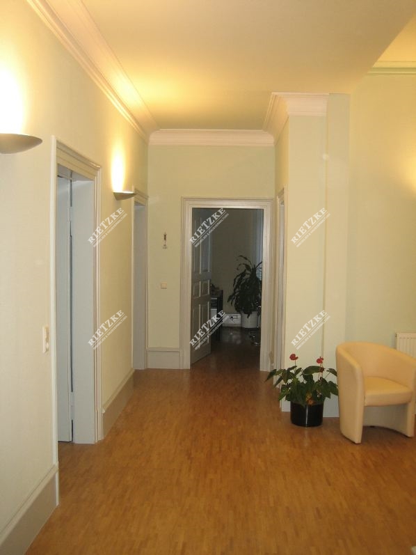 ARI-9003-Renoviert - Repräsentative denkmalgeschützte Stadtvilla TOP Renoviert!