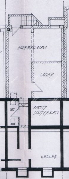 ARI-9112-Keller-Grundriss - RMH mit ELW in separatem Gebäude, großer Garten!