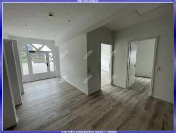 Raumwunder, Büroräume auf 2 Ebenen mit viel Platz, 7 Räume, EBK, Garage und Stellplatz, 71679 Asperg, Bürofläche