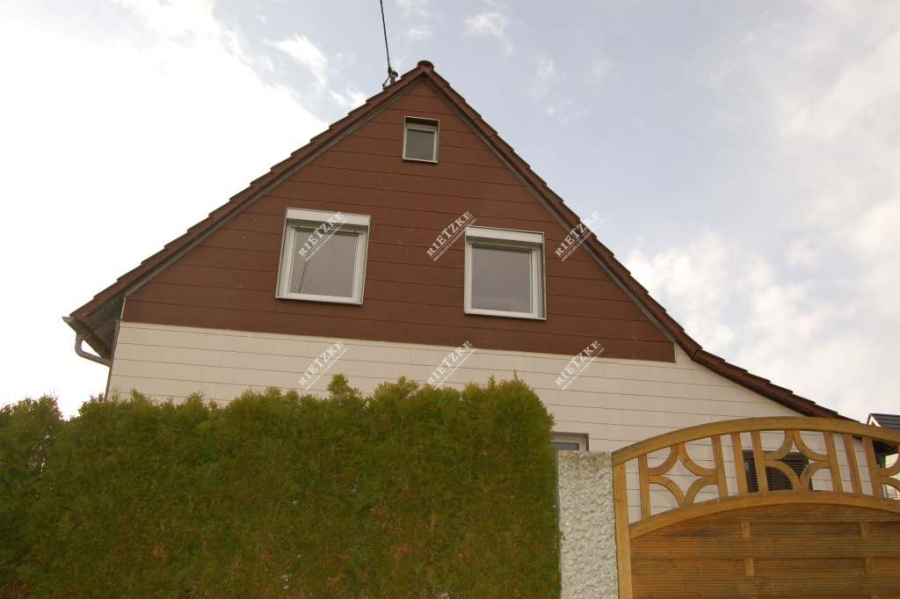 Rietzke EFH Rutesheim Hausansi - Tolles sonniges Grundstück, komplett renovierungsbedürftiges Häuschen für erfahrene Handwerker red.