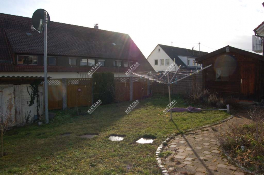 Rietzke EFH Rutesheim Garten - Tolles sonniges Grundstück, komplett renovierungsbedürftiges Häuschen für erfahrene Handwerker red.