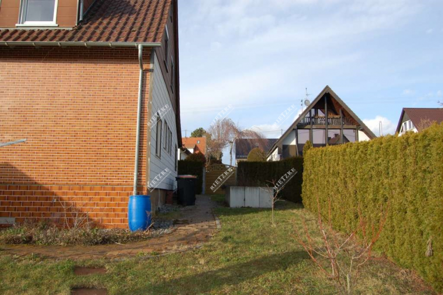 Rietzke EFH Rutesheim Garten-3 - Tolles sonniges Grundstück, komplett renovierungsbedürftiges Häuschen für erfahrene Handwerker red.